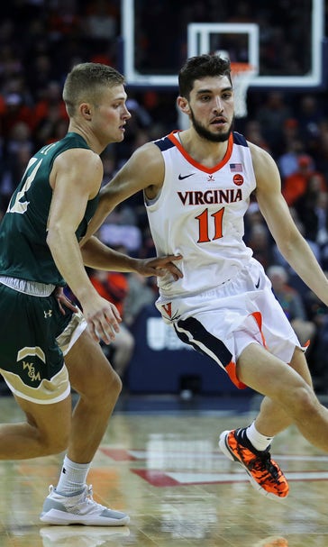 Hunter, Guy lead No. 5 Virginia past William & Mary, 72-40